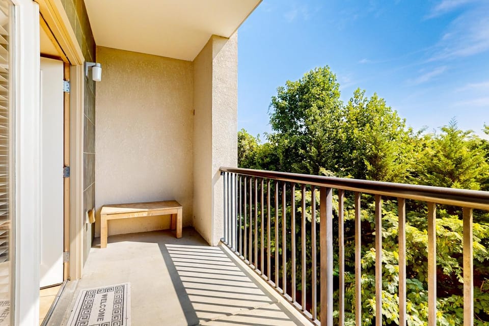Charming Condo W Shared Pools Sleeps 6 Playground House in Pigeon Forge