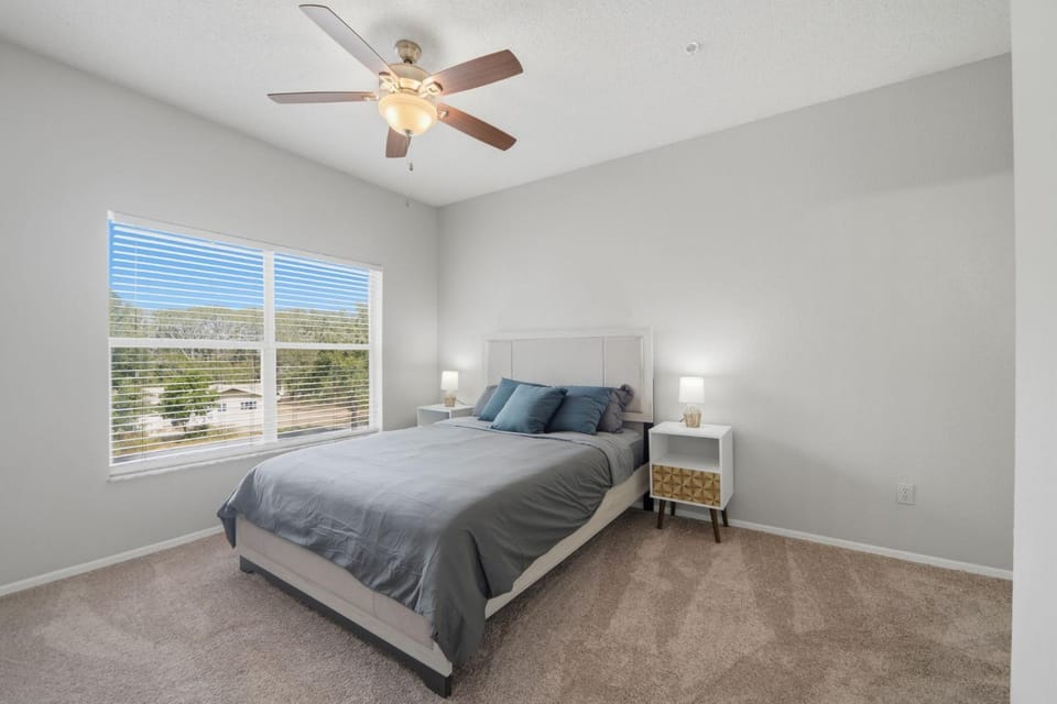2BR with Resort-Style Amenities Apartment in Longwood