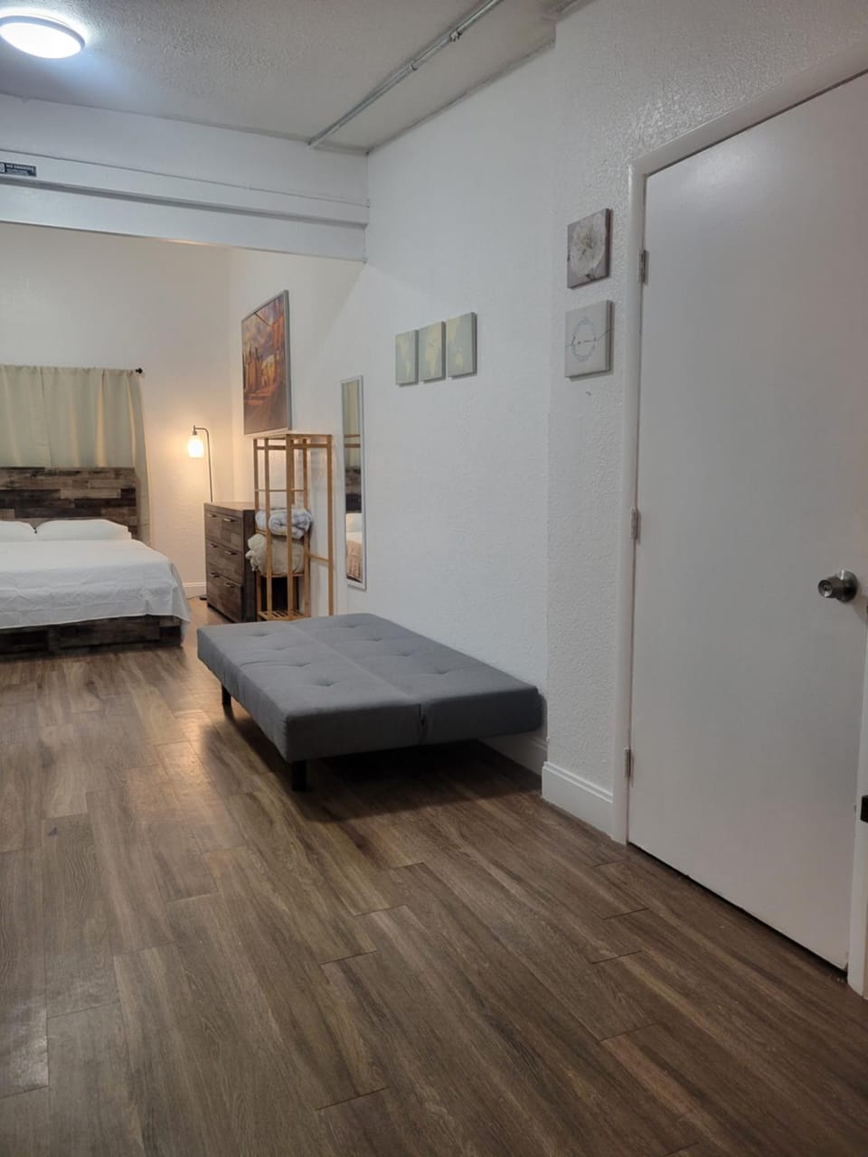 Charming Private Studio,Full Amenities, Great Location Bed and Breakfast in Orlando