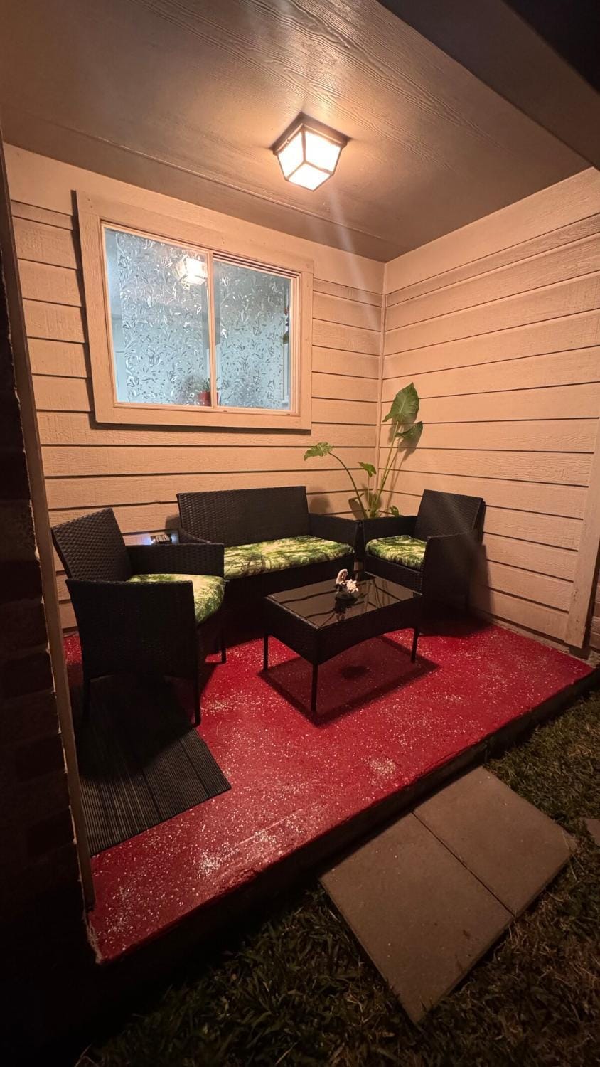 Patio, Seating area
