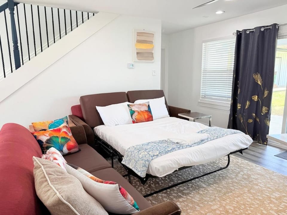 Cozy Lakeview Retreat Home House in Little Elm