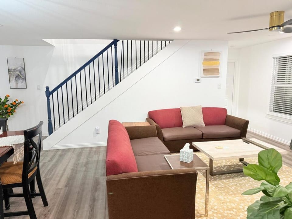 Cozy Lakeview Retreat Home House in Little Elm