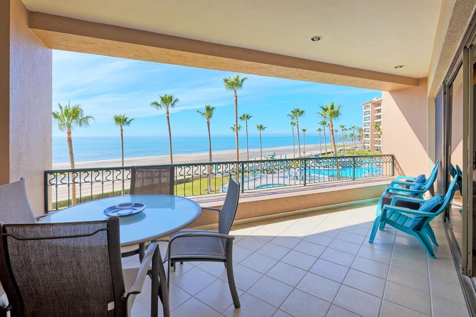 Oceanfront Sunsets at Sonoran Spa E305 House in Rocky Point