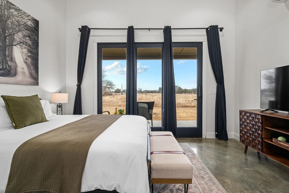 Ironstone Casita at Featherstone Ranch House in Rio Grande