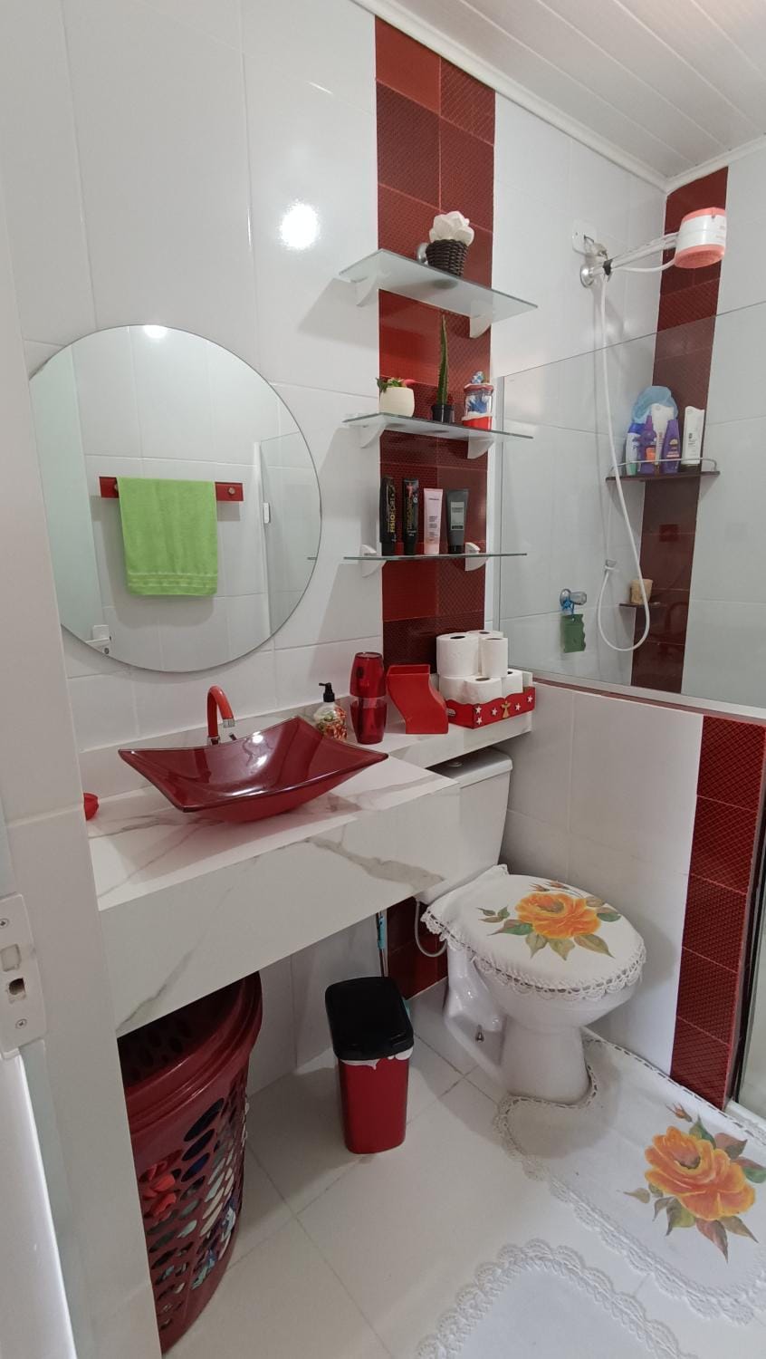Suite Privativa em Sobrado 1km da Praia Vacation rental in State of Paraná