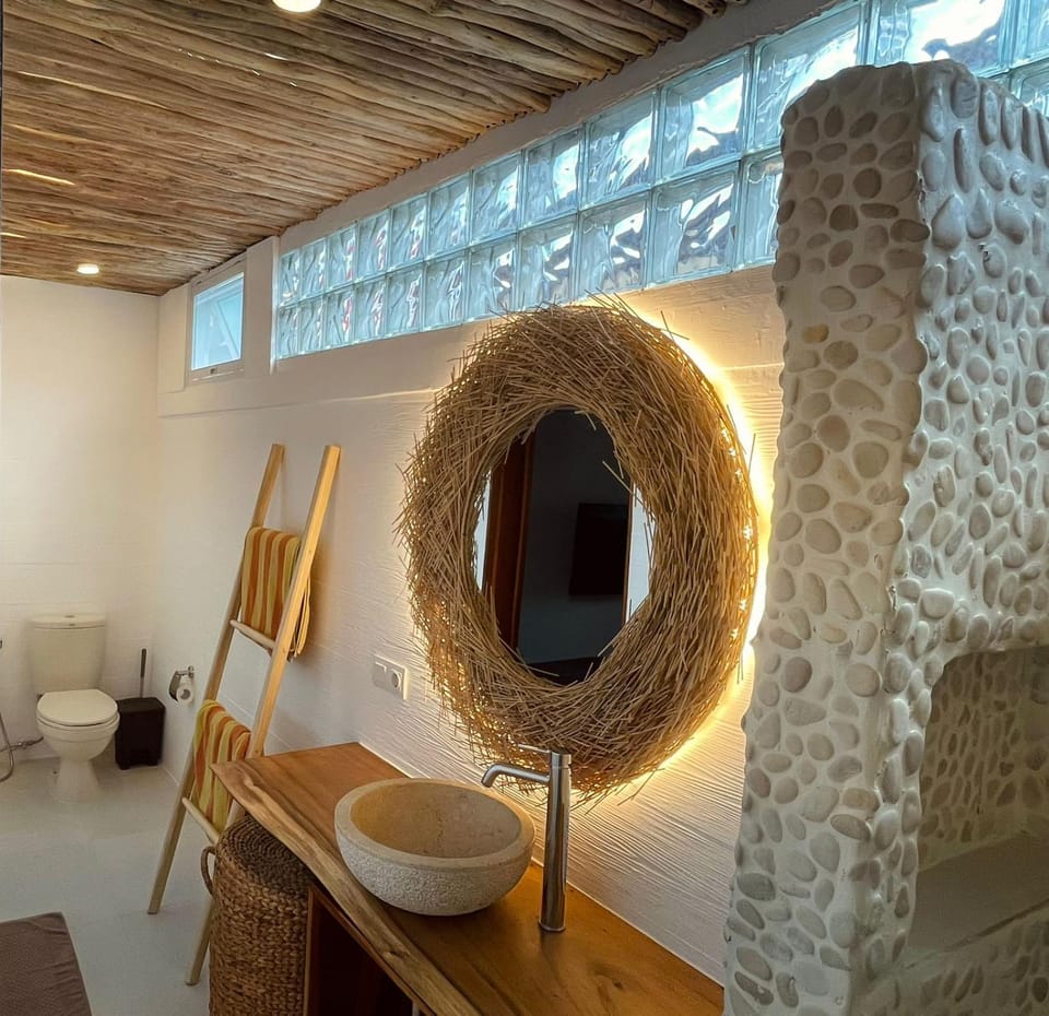 Bali Burung Bungalows House in North Kuta