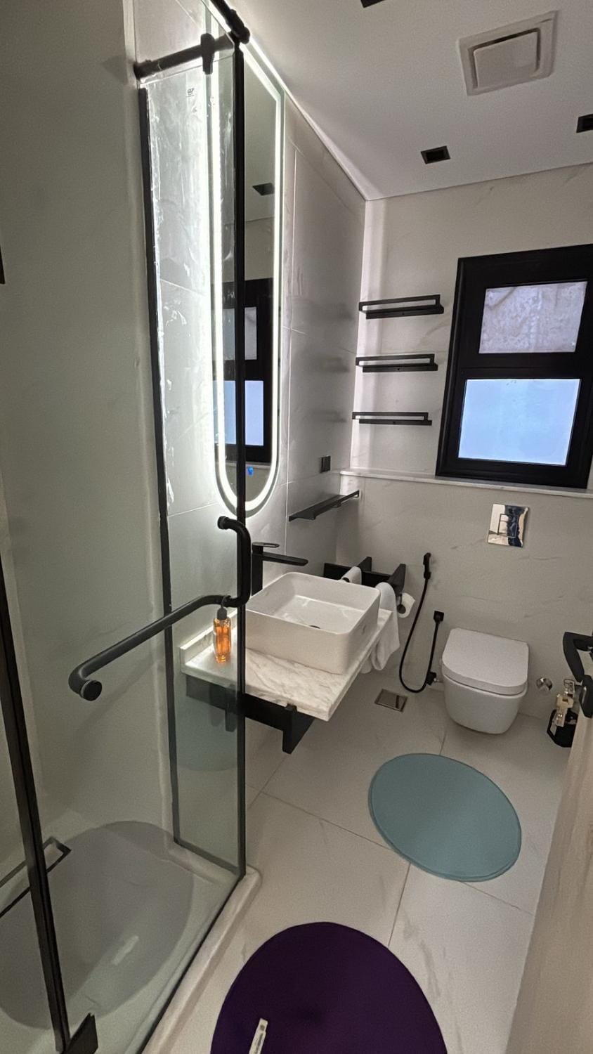 Toilet, Bathroom
