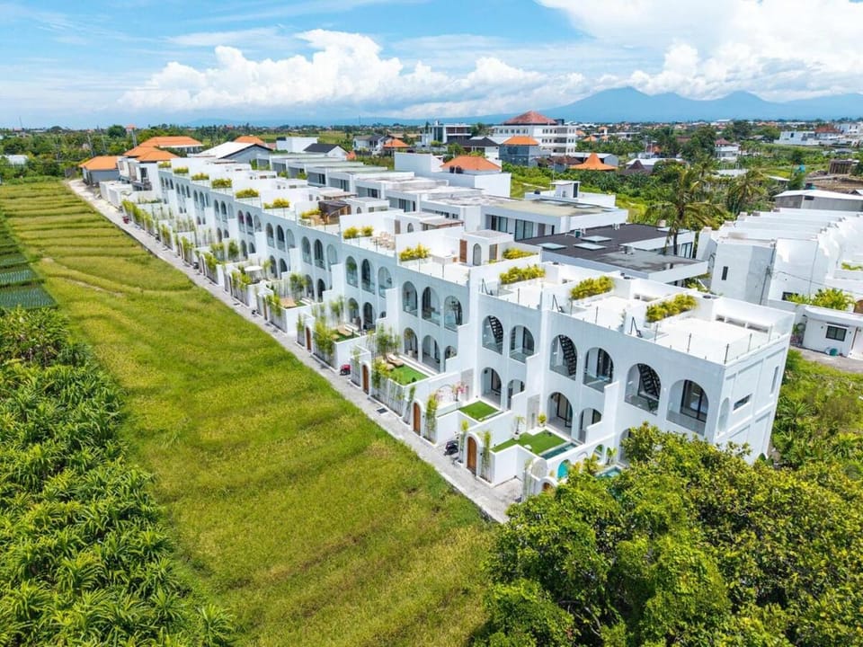 Unu Villa 12 Mediterranean 2BR With Rooftop & Pool Villa in North Kuta