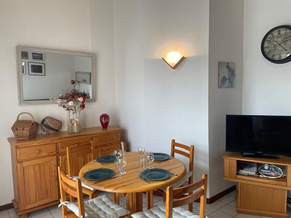 Appartement calme proche centre-ville - 4 pers. - FR-1-413-266 Apartment in Capbreton