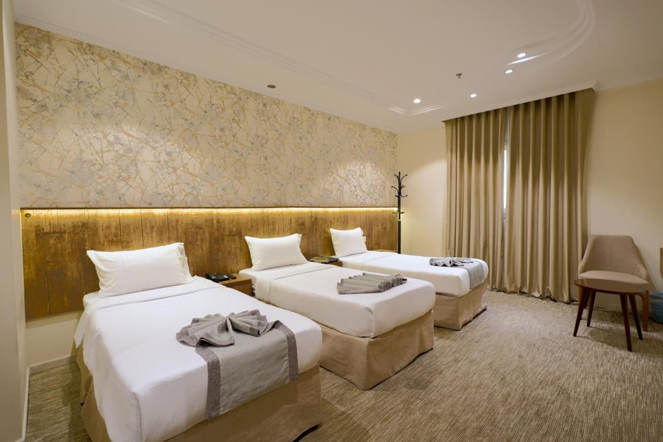فندق الخلفاء الماسى الفندقيه Hotel in Mecca