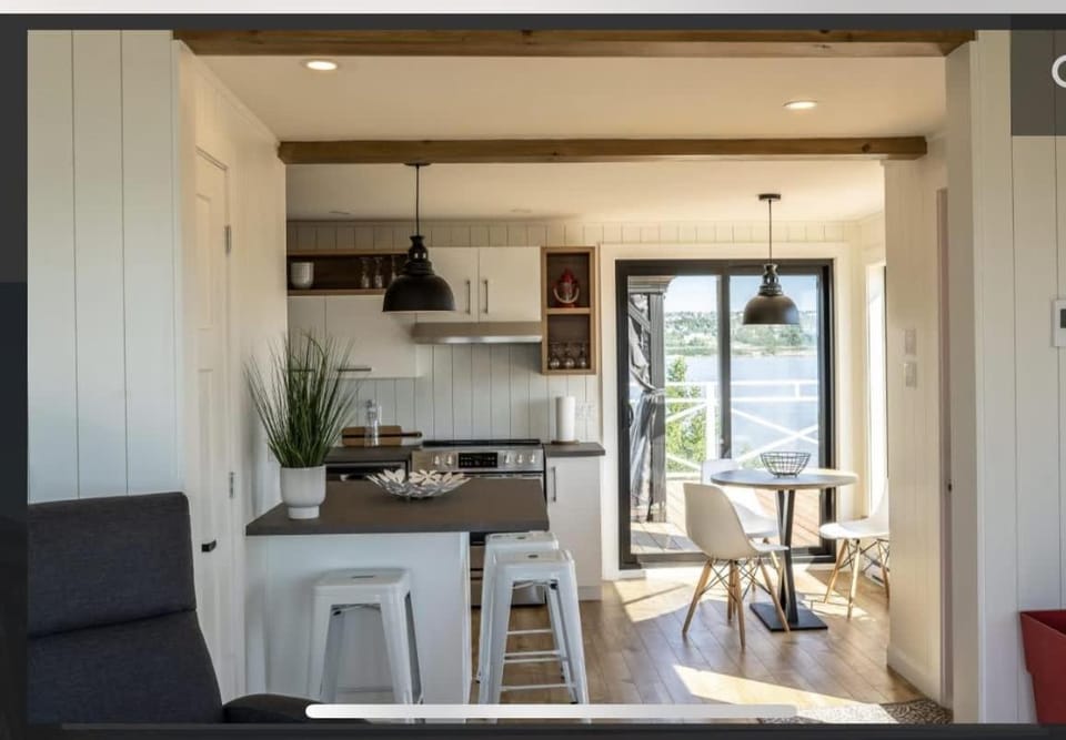 Le Fanal - Near Marina - River View Chalet in Rivière-du-Loup