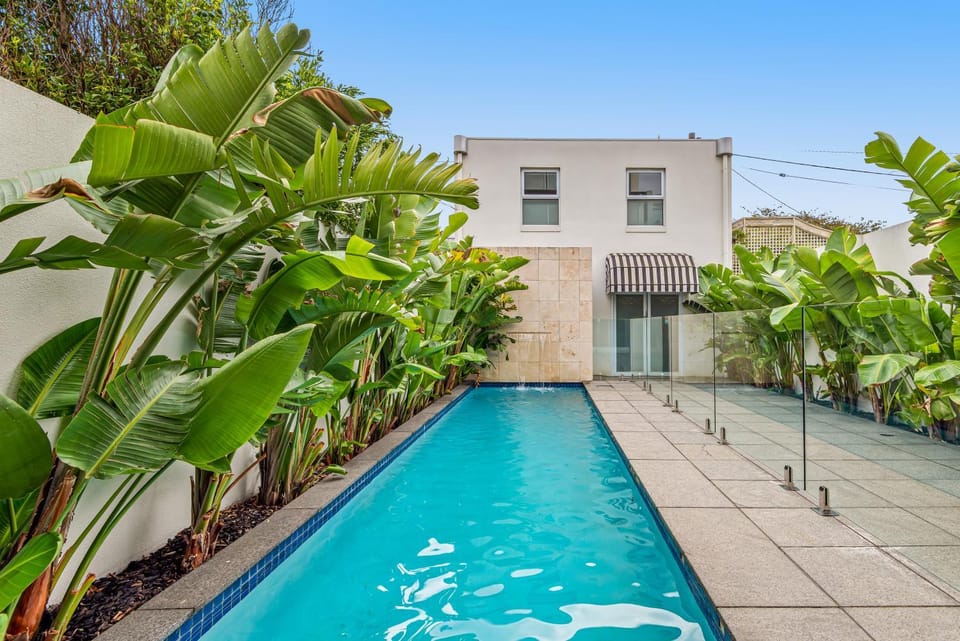 Property building, Pool view