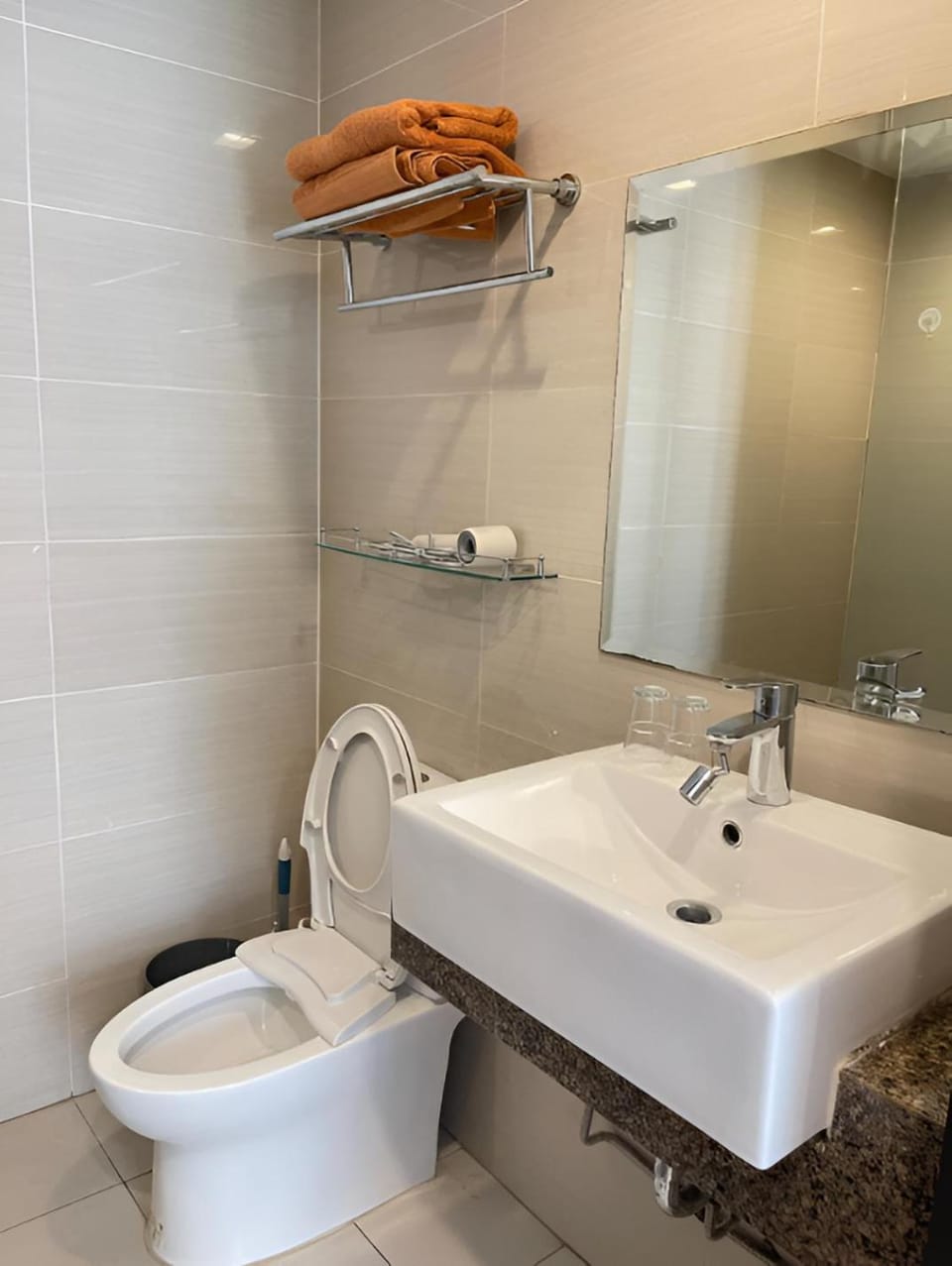 1Bedroom Suite St Mark Residences Near Venice Mall BGC Taguig Apartment in Makati