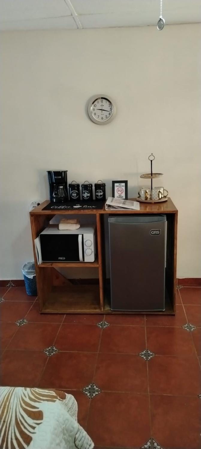 Coffee/tea facilities, Kitchen or kitchenette