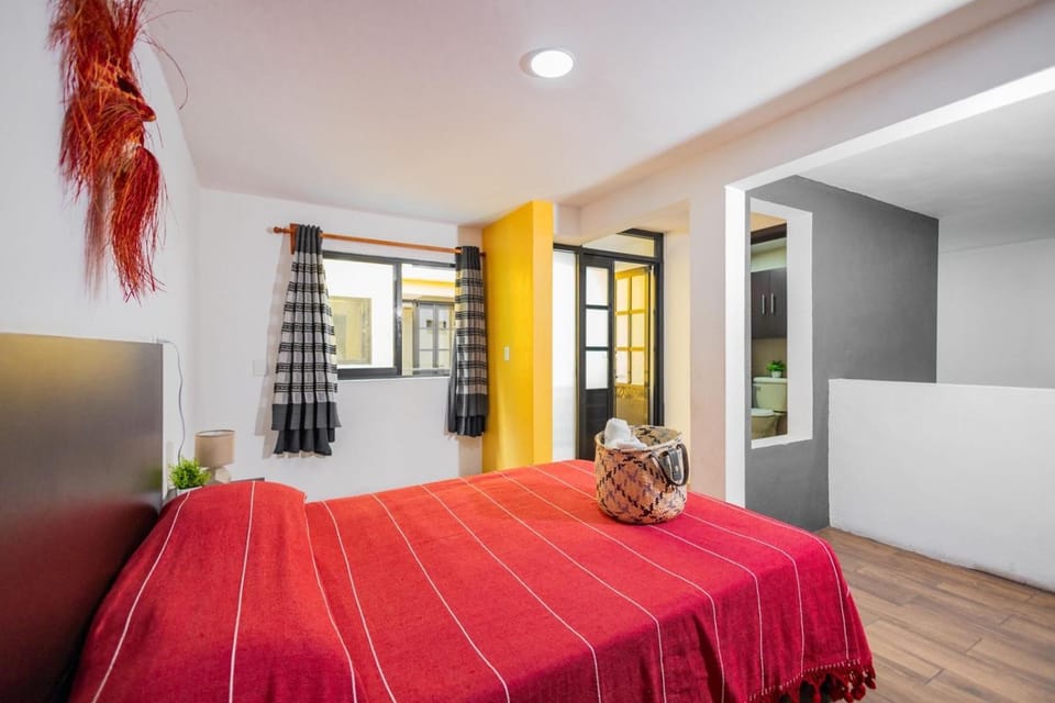 Bed, Photo of the whole room, Bedroom