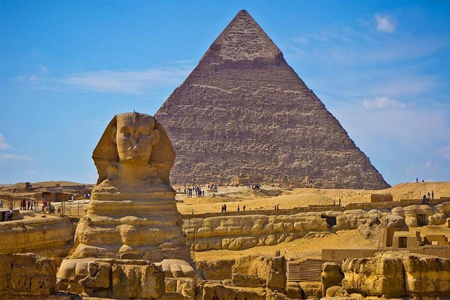 silver eye pyramids view Hotel in Egypt