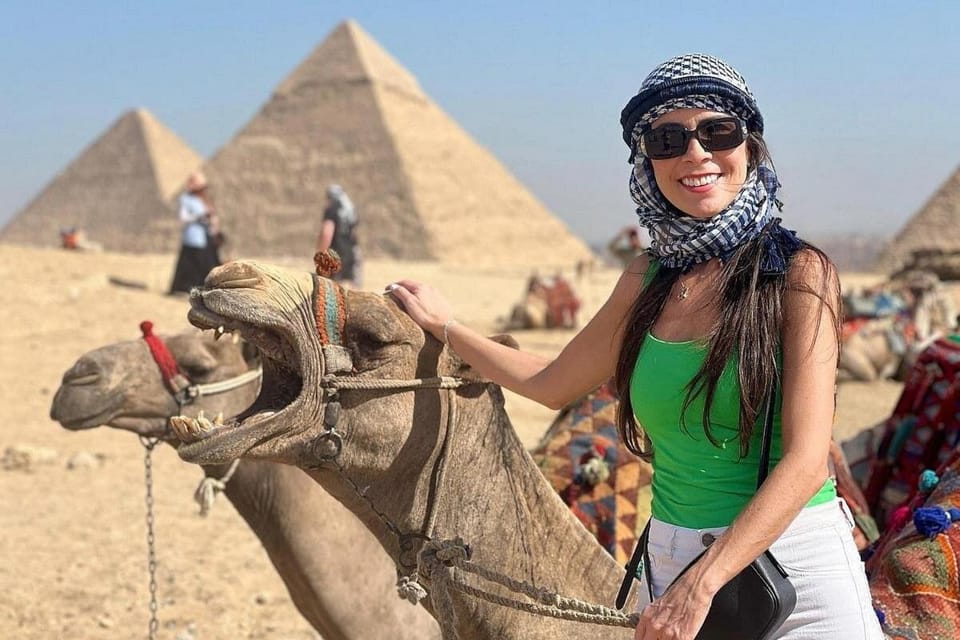silver eye pyramids view Hotel in Egypt