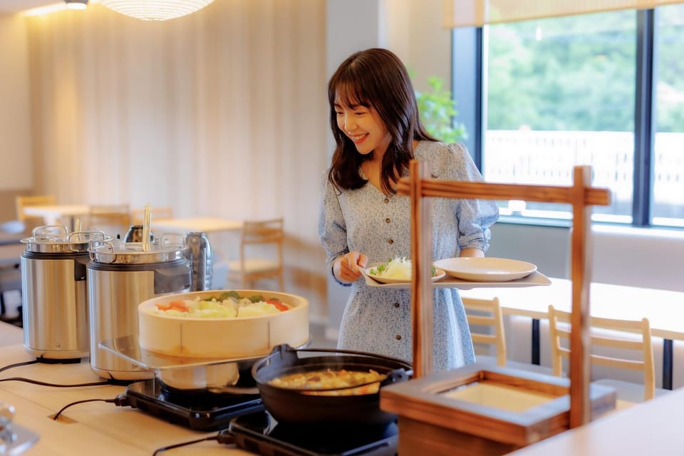 Restaurant/places to eat, Breakfast, Buffet breakfast