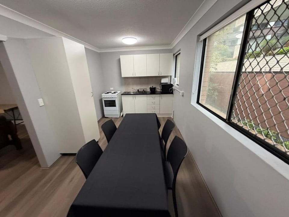 Ideal Location Apartment in Parramatta