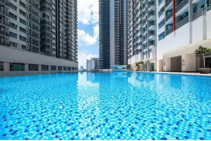 Pool view, Swimming pool