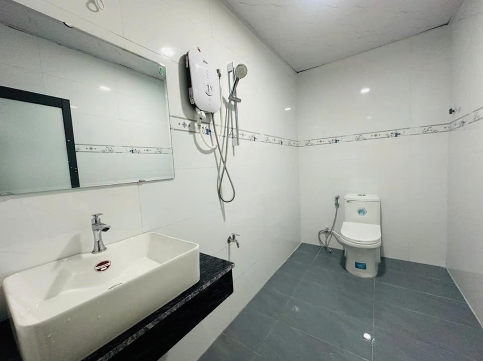 Khách sạn Quỳnh Như Hotel in Ho Chi Minh City