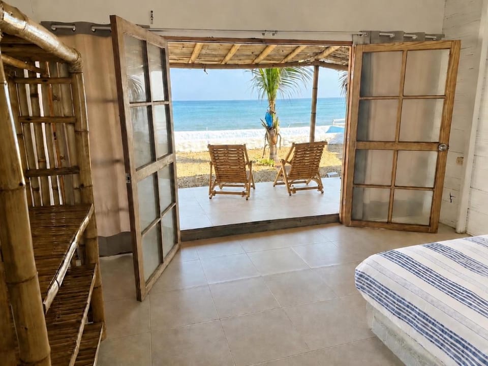 Patio, Bed, Natural landscape, View (from property/room), Balcony/Terrace, Photo of the whole room, Bedroom, Sea view