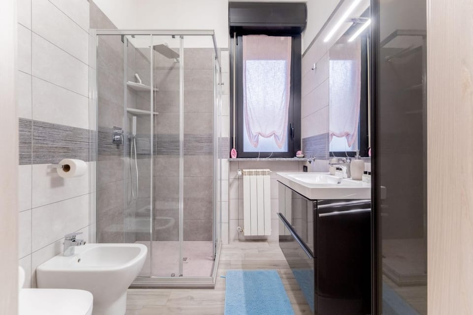 Shower, Toilet, Bathroom, bidet