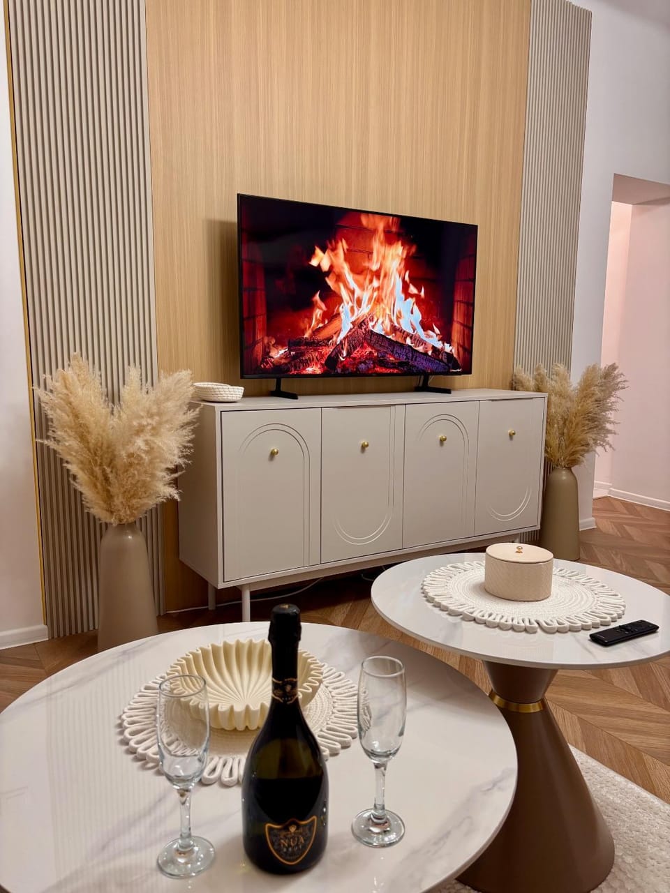 TV and multimedia, Living room