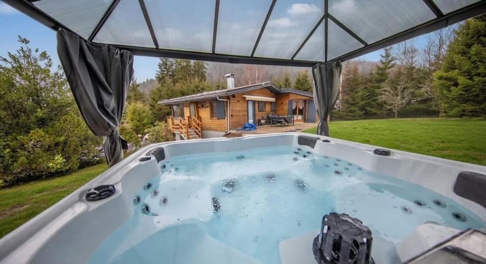 Garden, Spa and wellness centre/facilities