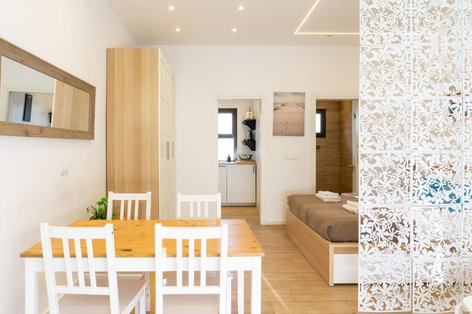 Living room, Dining area, wardrobe