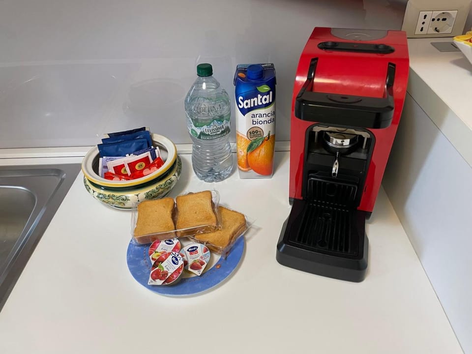 Food and drinks