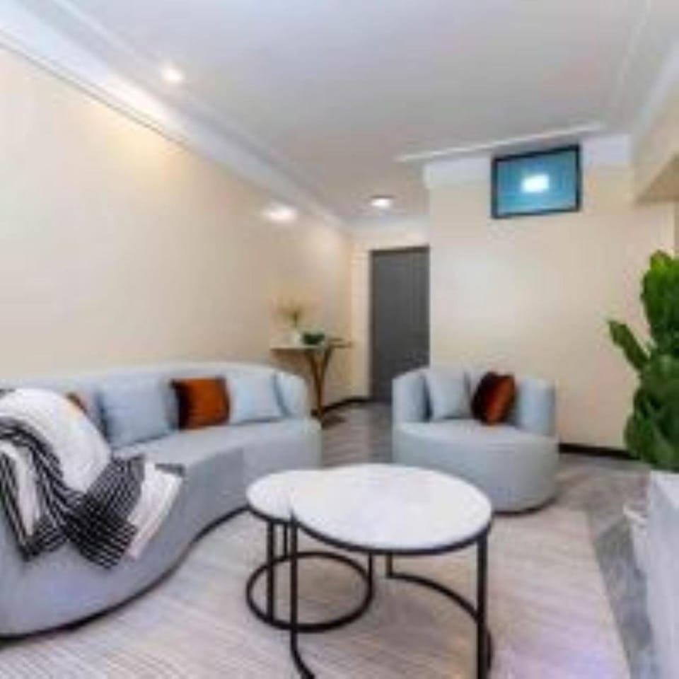 classy executive one bedroom apartment with swimming pool, fully equipped gym ample parking space and amazing scenic views Apartment in Nairobi