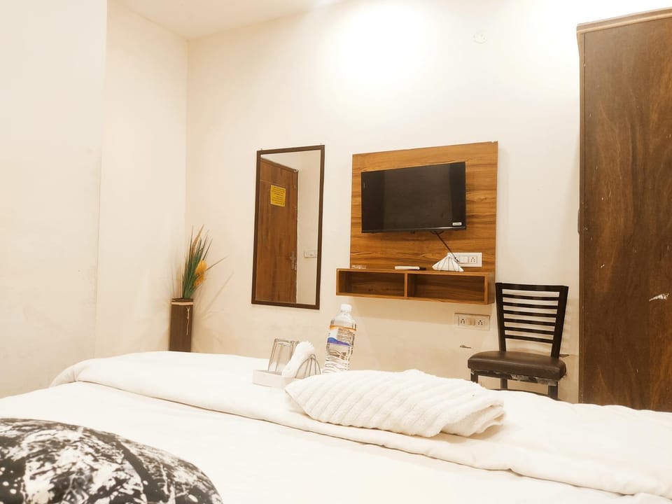 HOTEL SILVER A - Favorite of Families, Corporates & Couple Hotel in Ludhiana