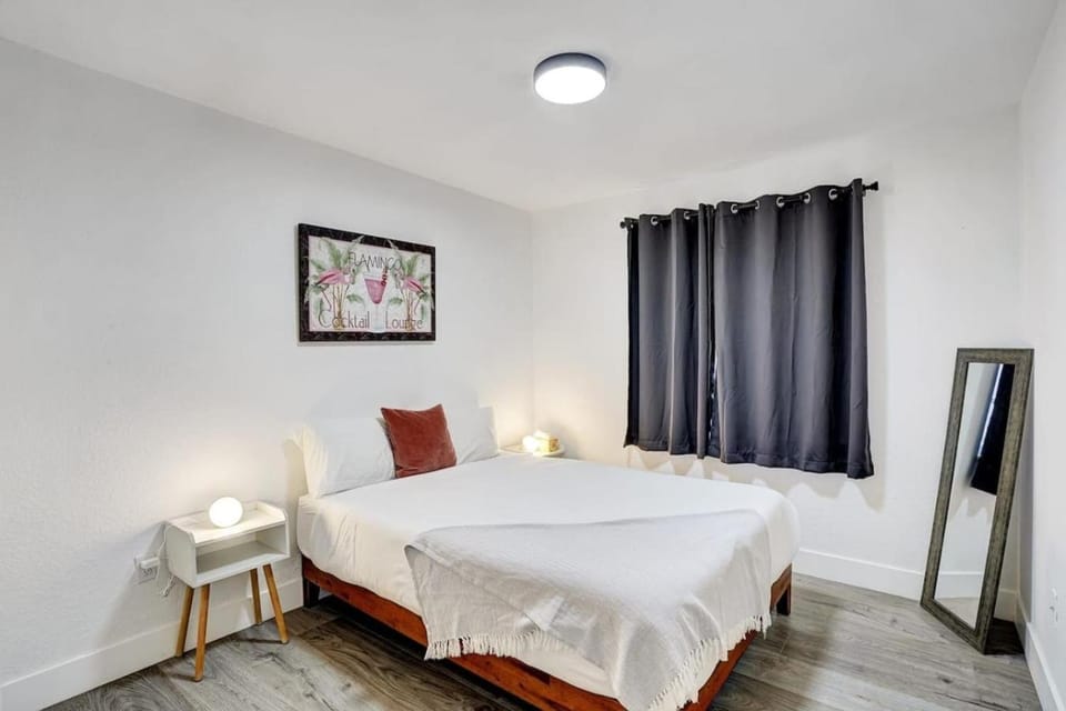 397 A - Beautiful Home in Miami House in Miami