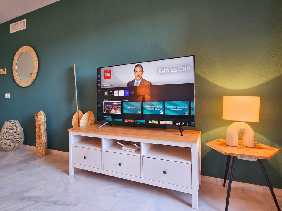 Communal lounge/ TV room, Living room