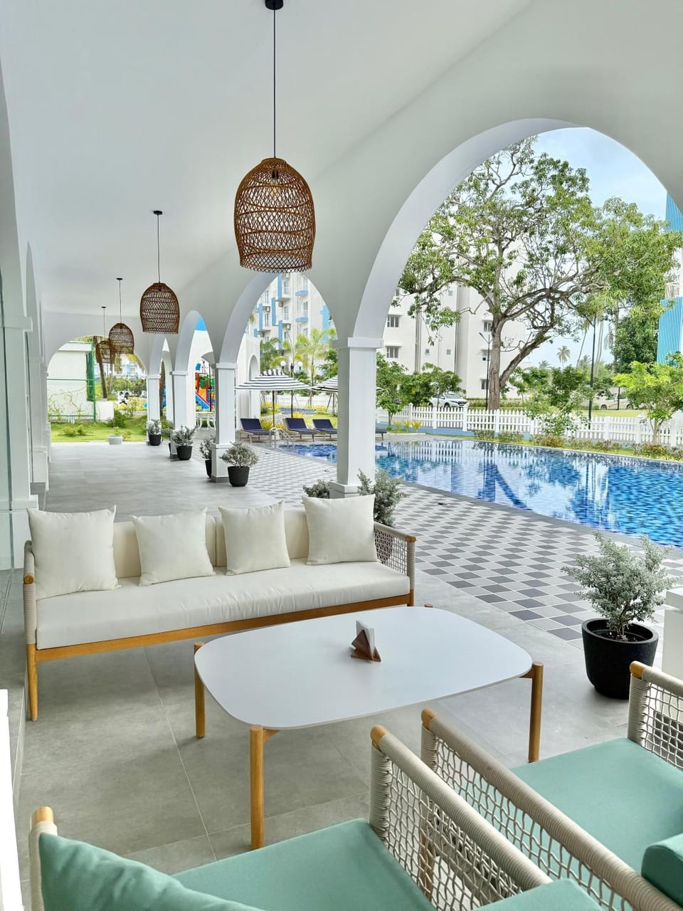 Swimming pool