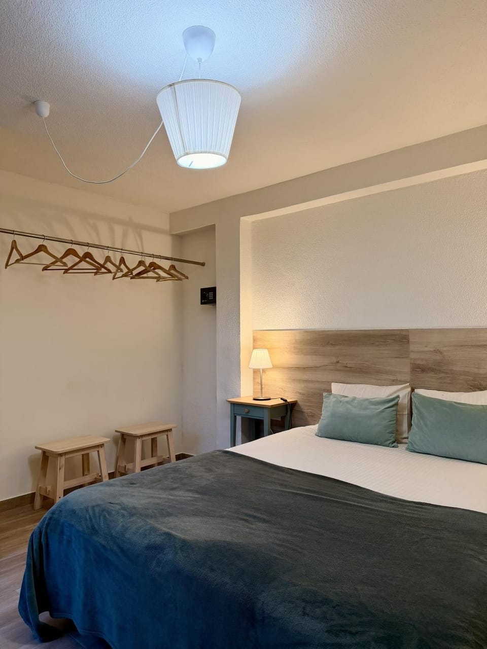 Piedade Guest House - Lisbon South by Rosado Bed and Breakfast in Setubal District