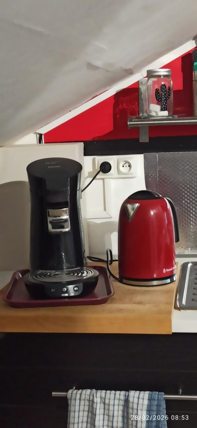 Coffee/tea facilities