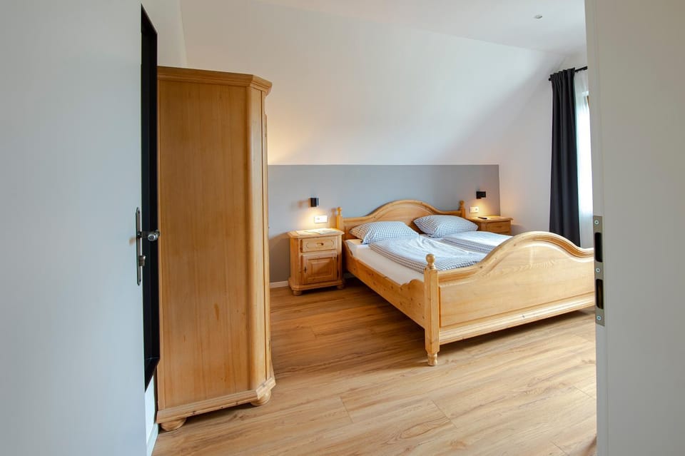 Gästehaus & Weingut Volker Schmitt Bed and Breakfast in Worms