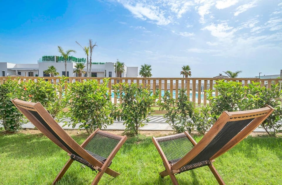 Patio, Garden, Garden view