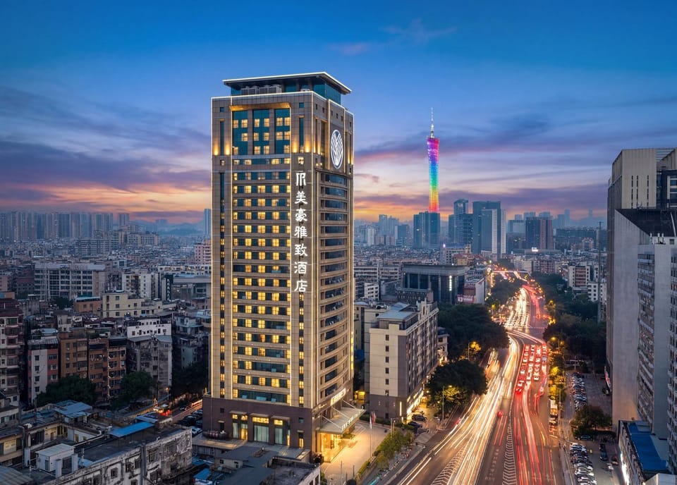 Property building, Neighbourhood, Bird's eye view, City view, Street view, Location, Sunset