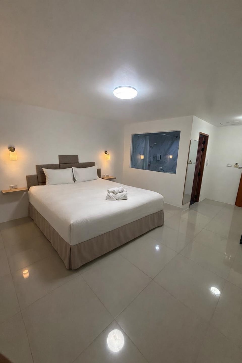 Patong beach nest Hotel in Patong
