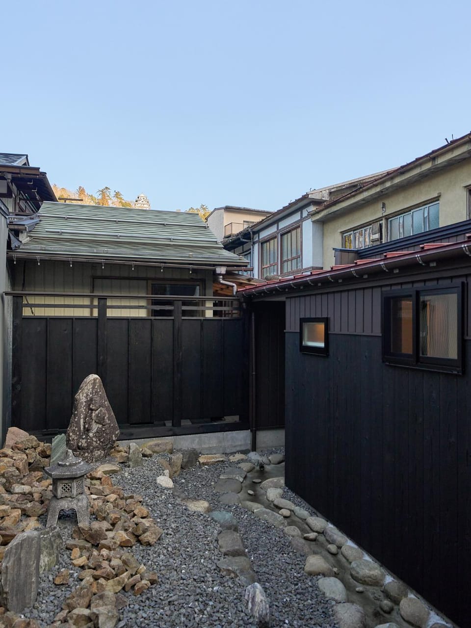 The Cross Inn Gujo Apartment in Tokyo Prefecture