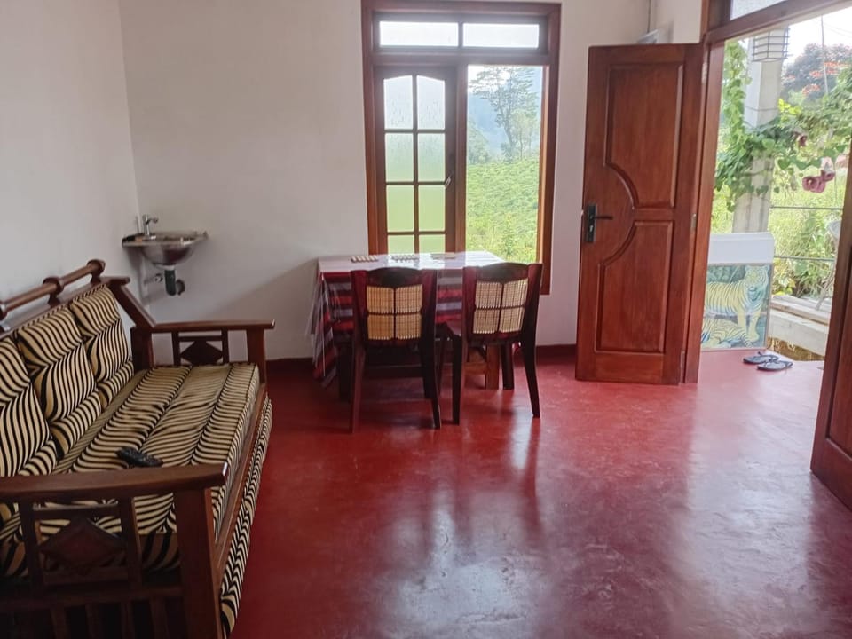 Browns Hill Villa - Ella Vacation rental in Uva Province, Sri Lanka