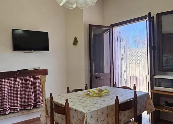 TV and multimedia, Dining area