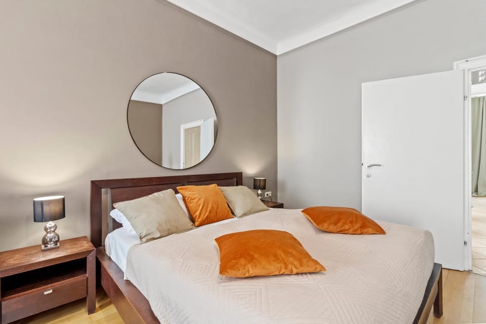 Modern 1BR Sleeps 4 - 5 min to U2 Taborstraße - Prater Nearby Apartment in Vienna