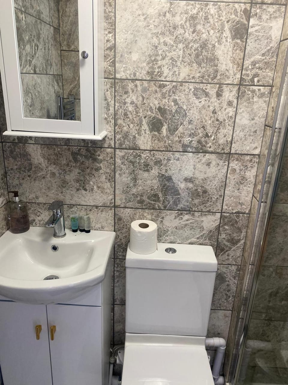 Your Home away from Home Apartment in Dartford