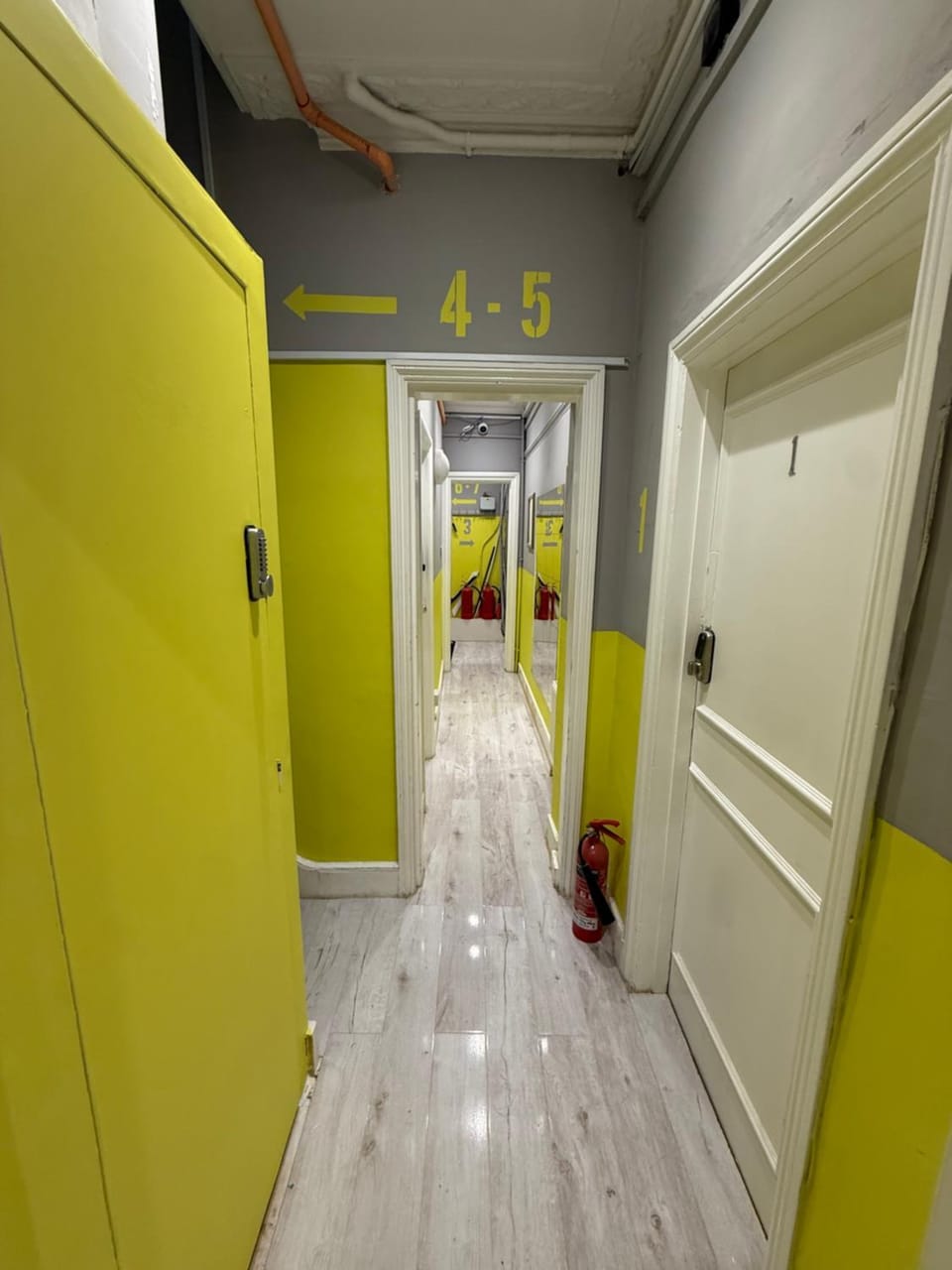 Studios near Oxford street Apartment in City of Westminster