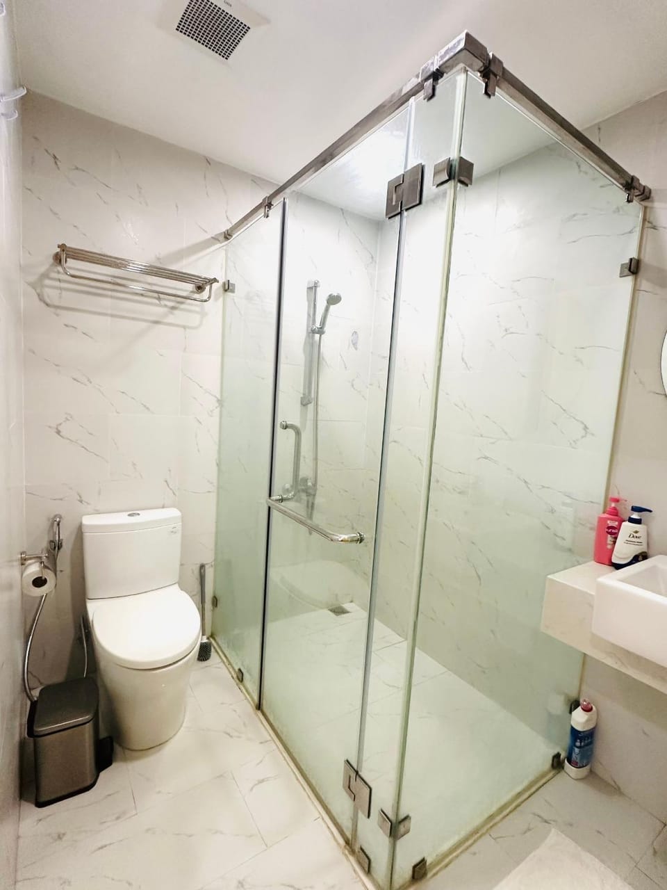 Shower, Toilet, Bathroom