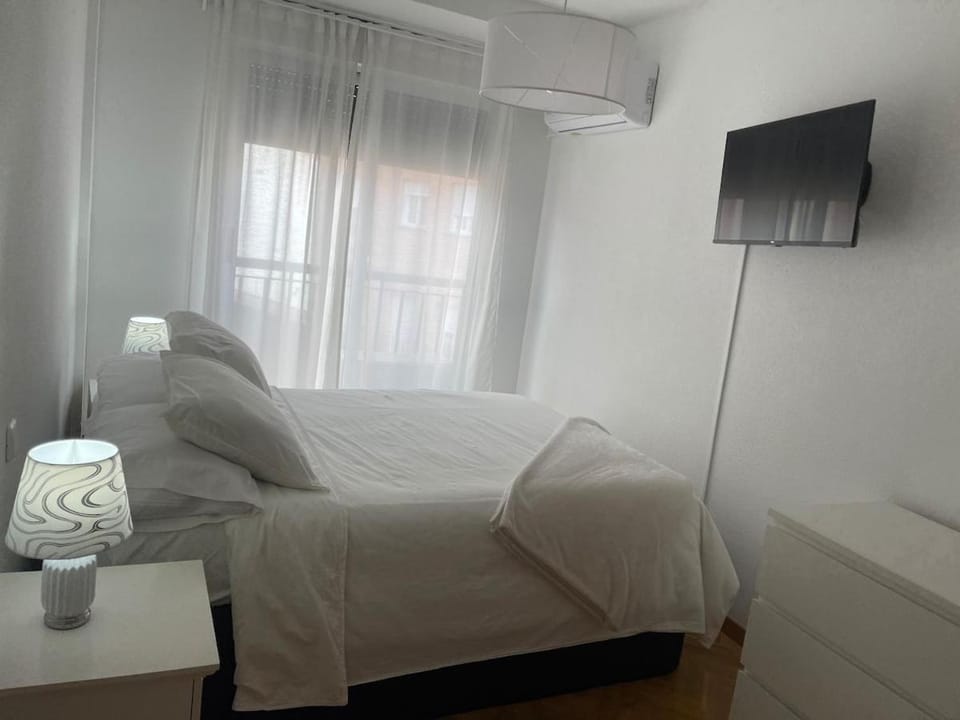 Confortable piso centro Apartment in Community of Madrid